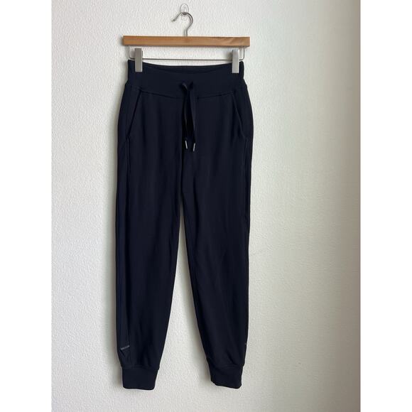 Lululemon Jogger Sweat Pants Womens 2 Black Drawstring - Picture 2 of 6